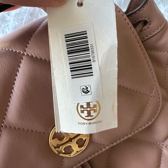 NWT Tory Burch Willa Soft Quilt Backpack Roasted Almond Gold - Picture 9 of 12